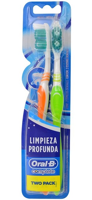 Cepillo dental Oral B Complete x 2 unidades